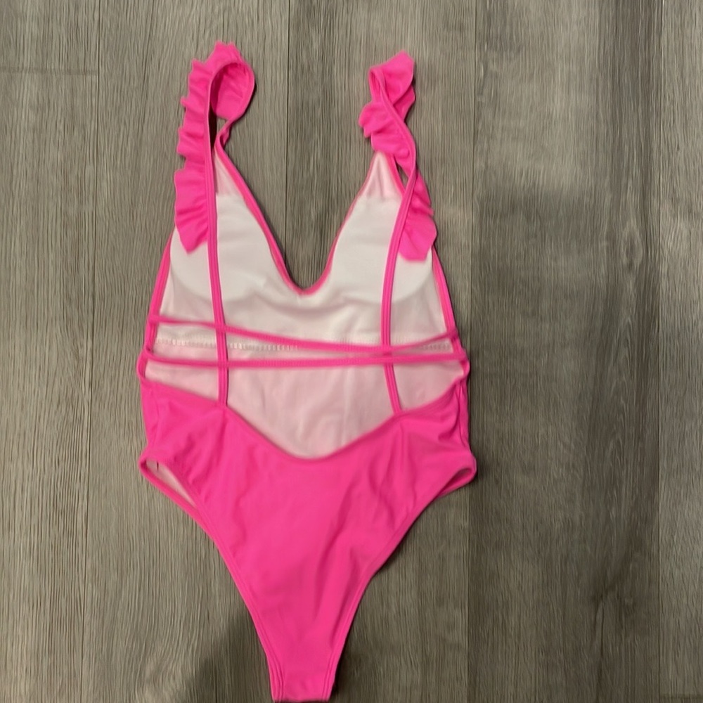 Re Poshing pink one piece